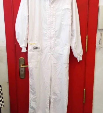 Granota blanca de treball