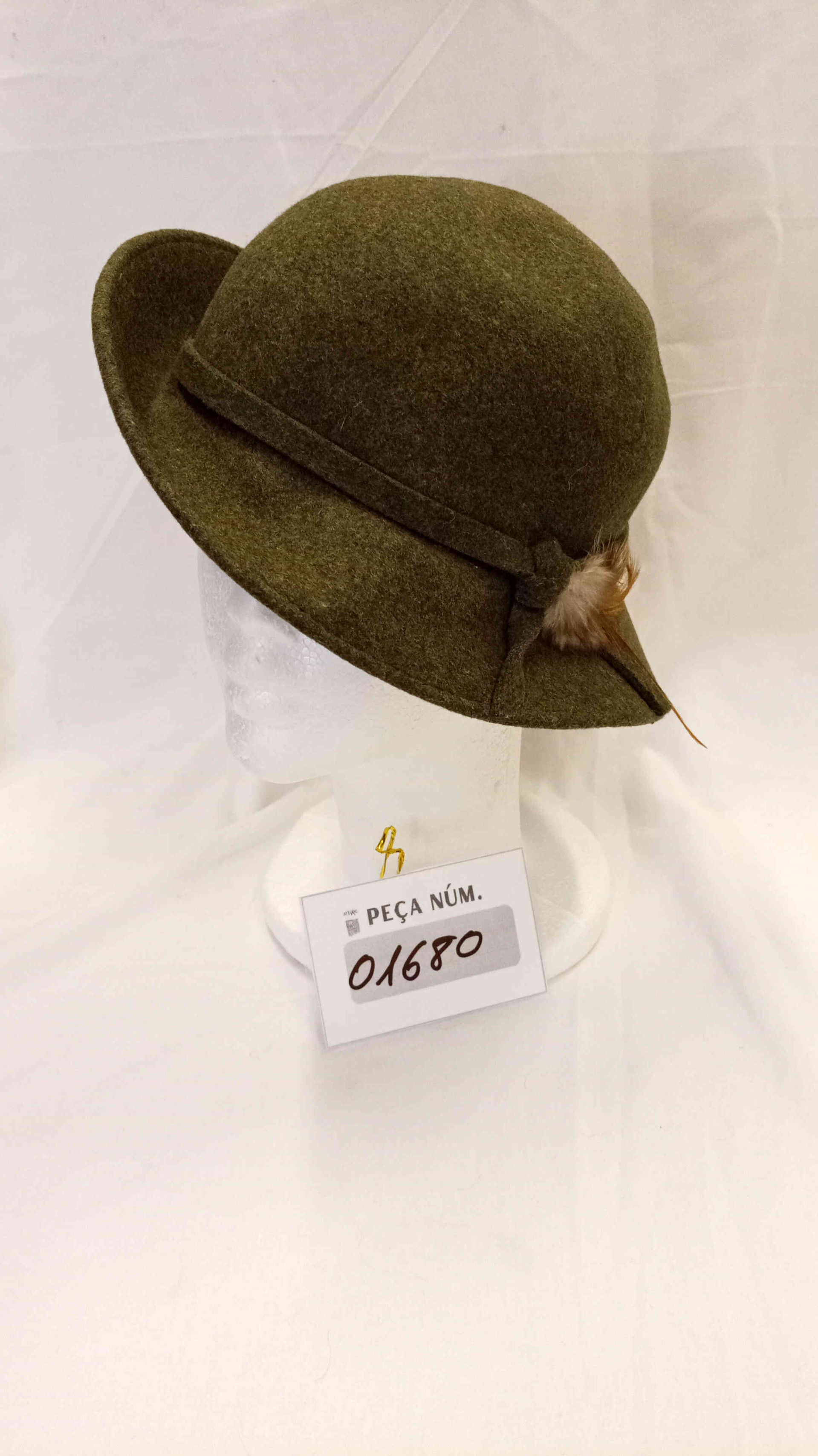 Barret de llana estil tirolès