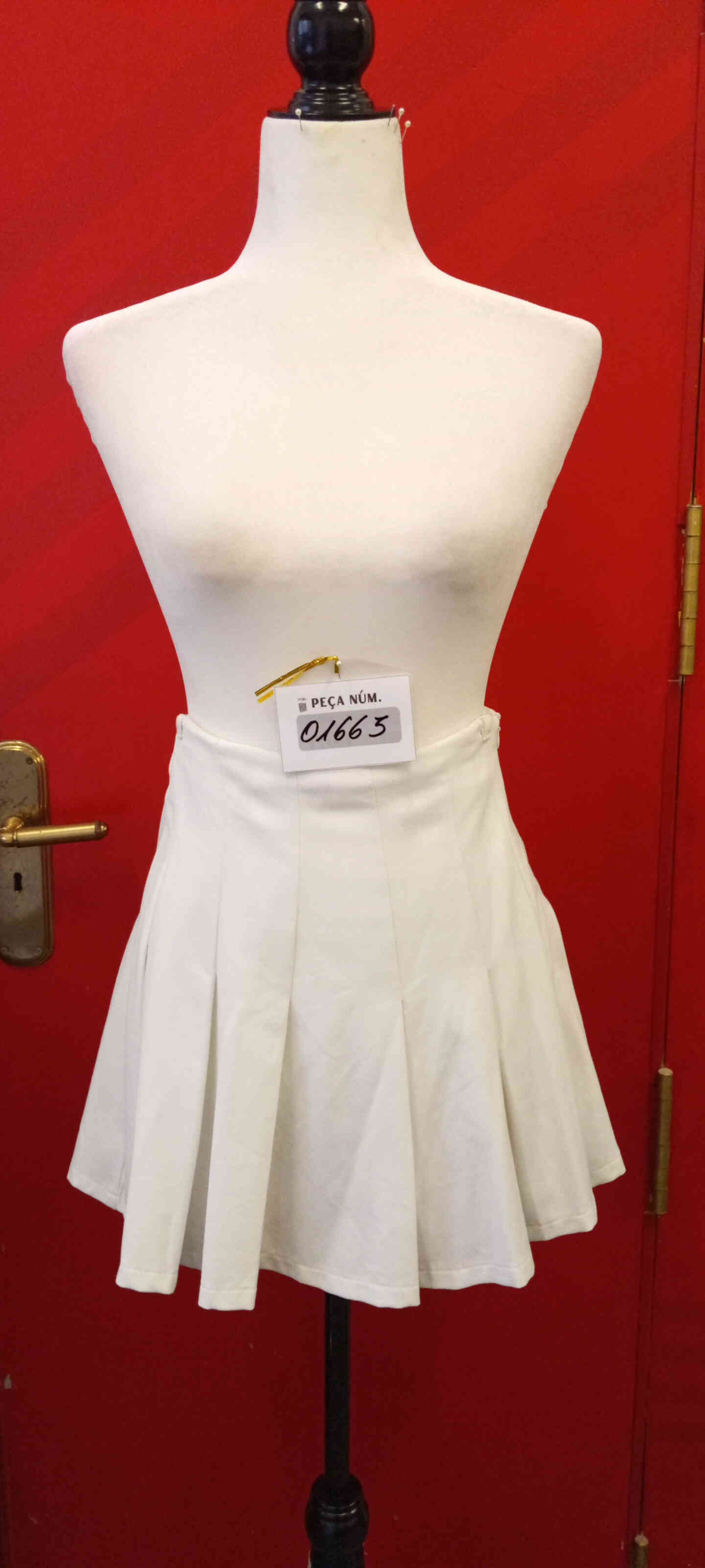 faldilla mini plisada blanca