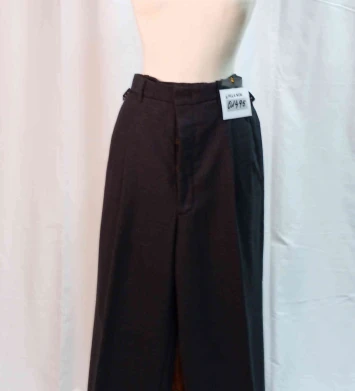 PANTALÓ D'HOME EN GRIS