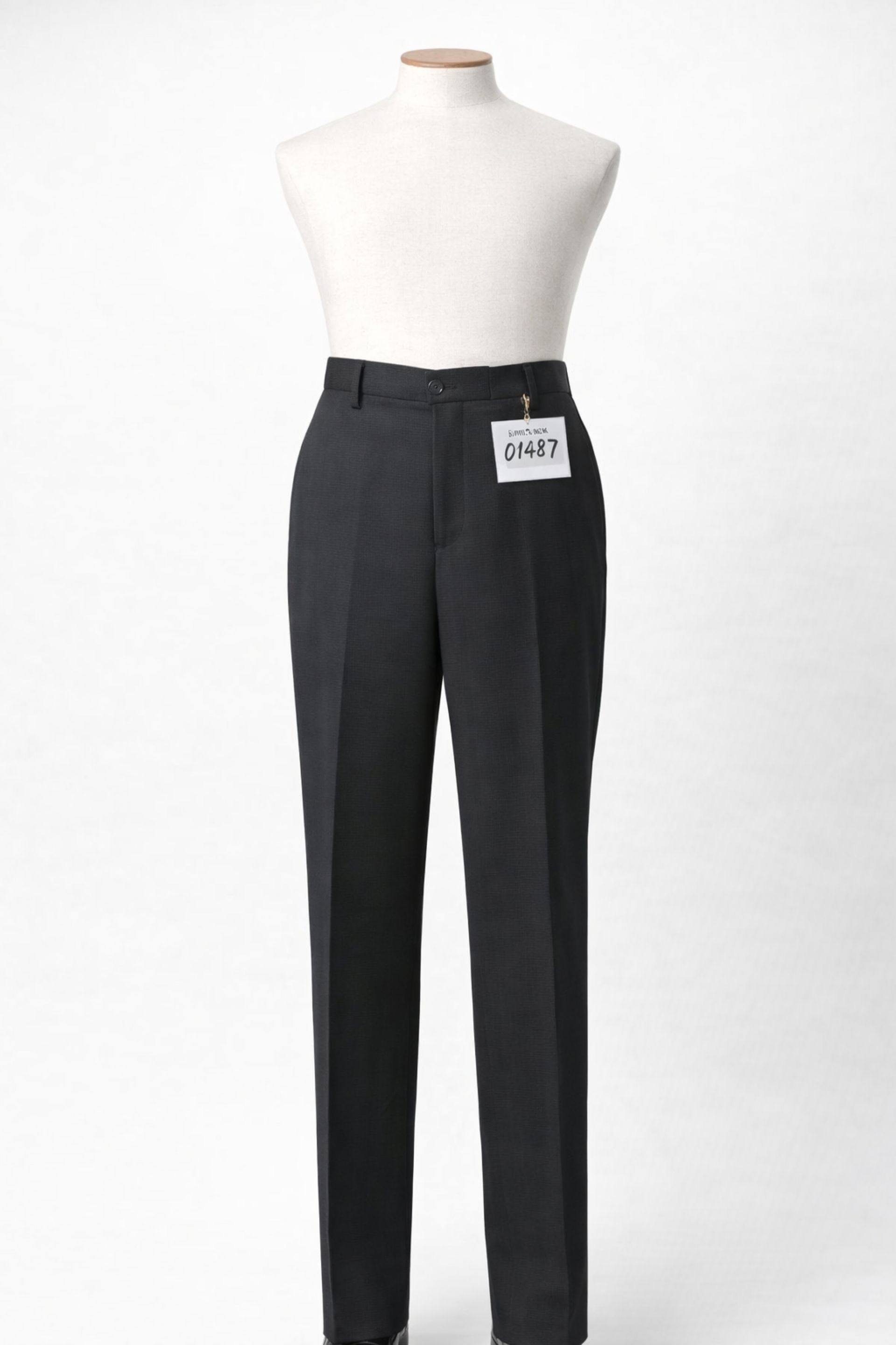 pantaló gris fosc de quadres