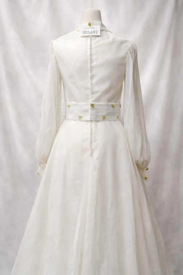 VESTIT NÚVIA MÀNIGA LLARGA